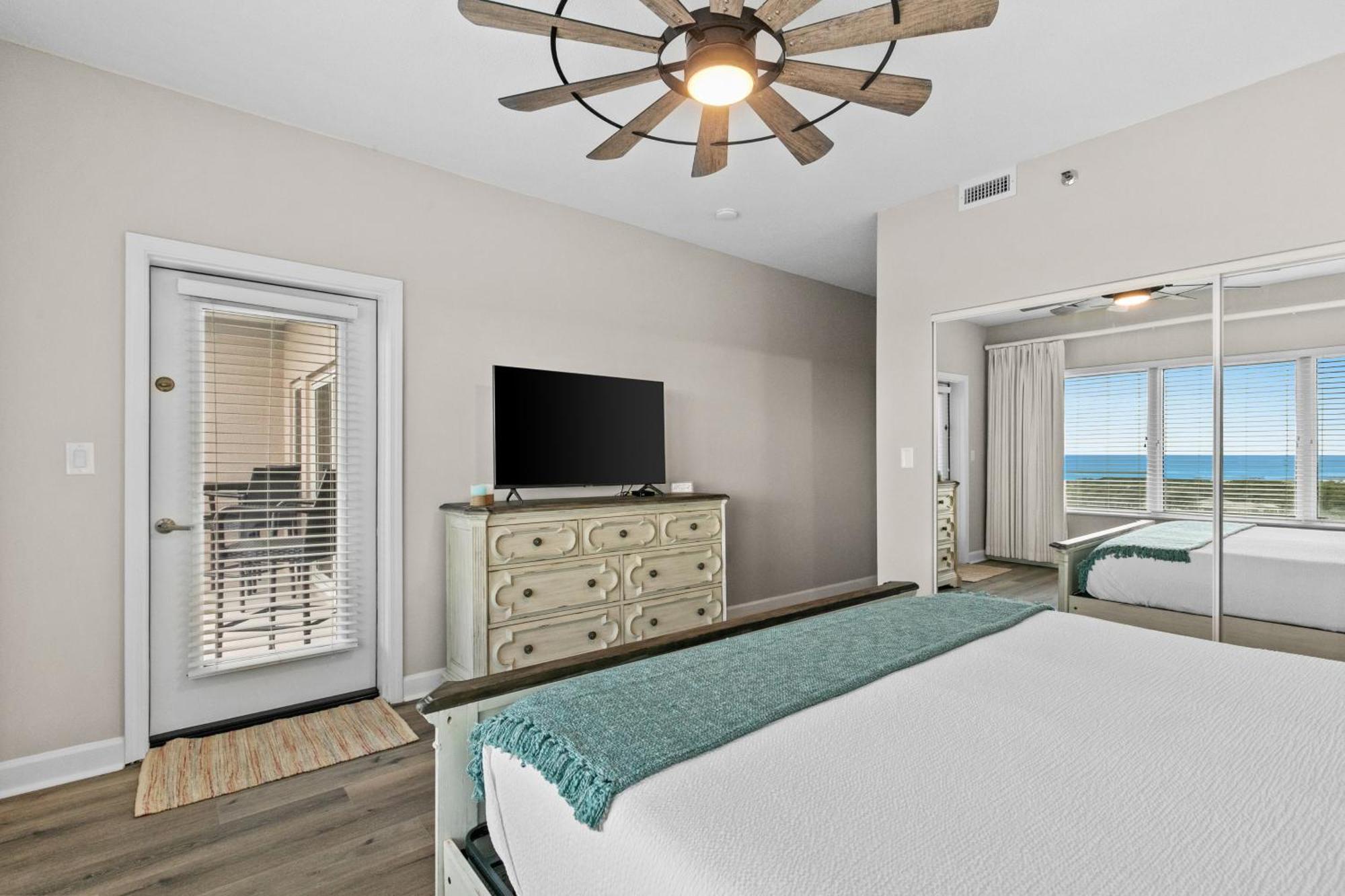 Tops'L Summit Destin Rom bilde