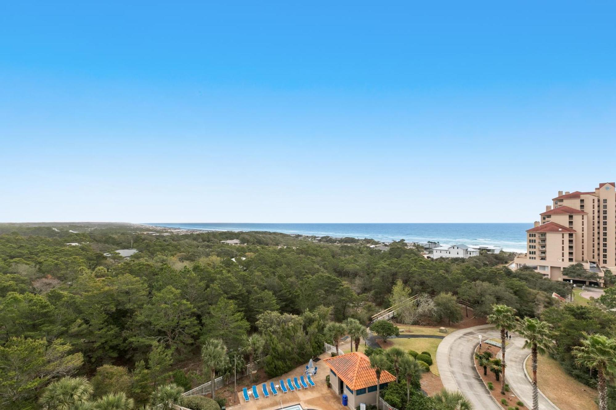 Tops'L Summit Destin Rom bilde